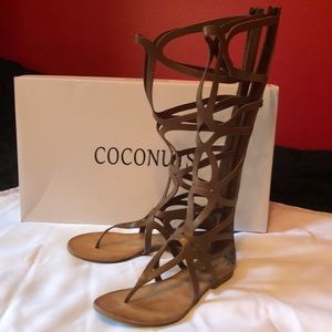 Coconuts Zeus Gladiator sandals